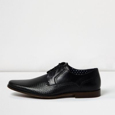 Black embossed leather formal shoes